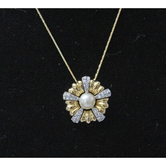 Beautiful Vintage Gold, Rhinestone, and Glass Pearl 16 Inch Necklace N60 - Picture 2 of 3